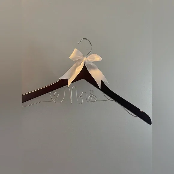 Size 12 ivory strapless wedding dress - Picture 4 of 9